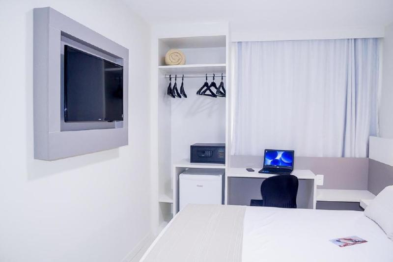 Bristol Easy Uba Hotel Экстерьер фото